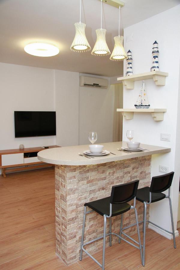 Apartments4You Betti Бат-Ям Екстер'єр фото