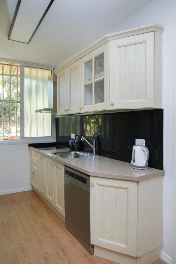 Apartments4You Betti Бат-Ям Екстер'єр фото