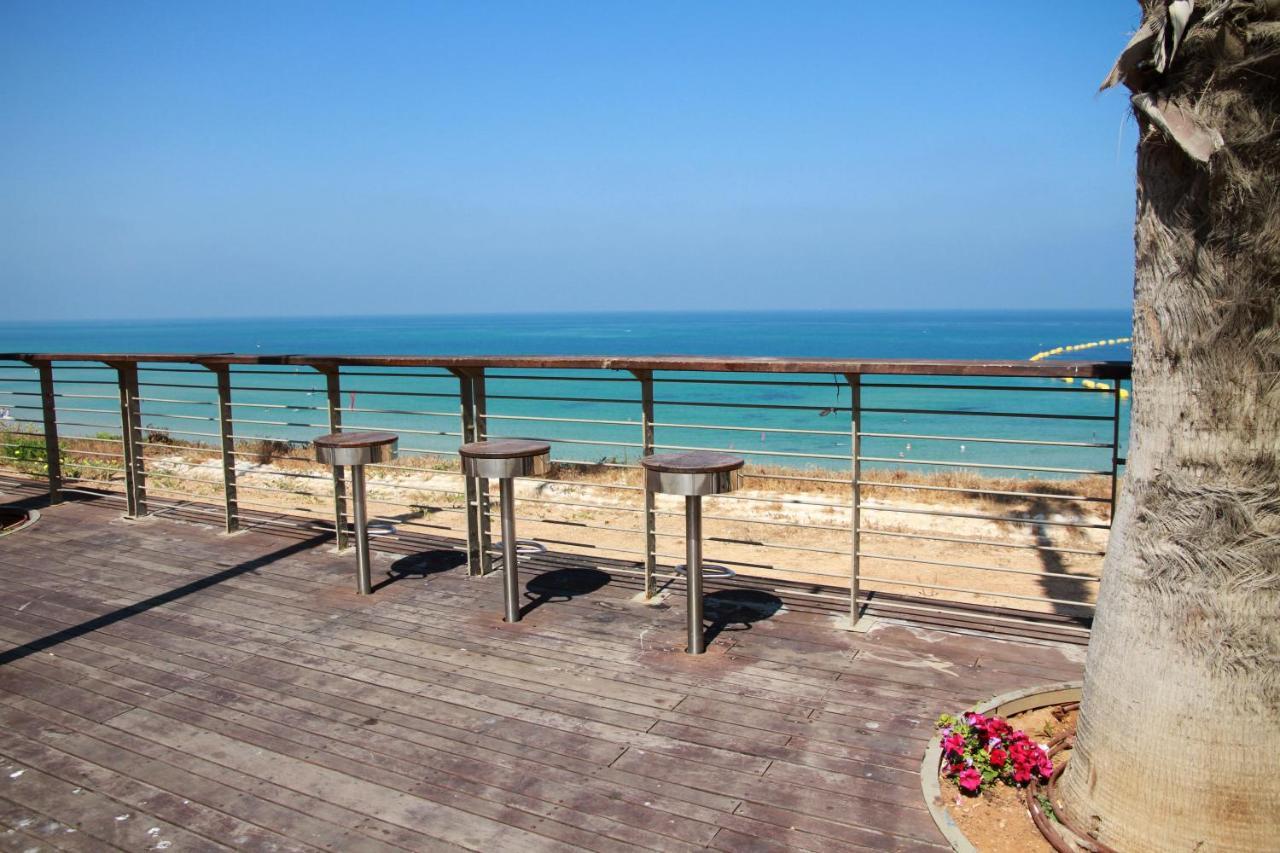 Apartments4You Betti Бат-Ям Екстер'єр фото